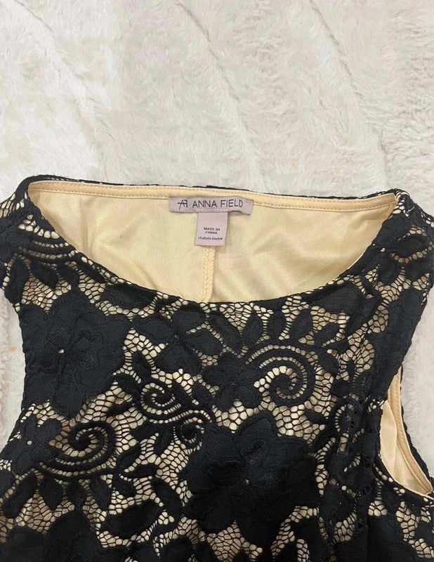 Robe Anna Field noire dentelle et beige – élégante – très bon état
