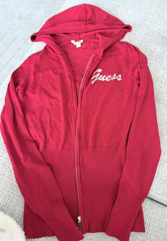 Gilet zippé GUESS rouge avec capuche taille S ajusté
