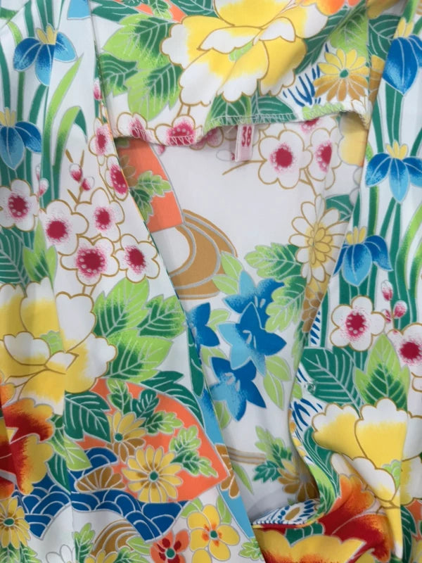 Robe portefeuille vintage fleurie avec épaulettes – style rétro chic – M