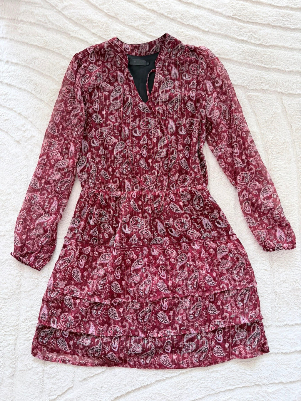 Robe bohème bordeaux imprimé cachemire Deeluxe – fluide & féminine