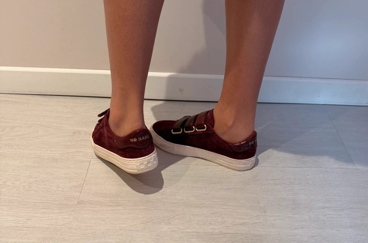 Baskets No Name bordeaux en daim – excellent état