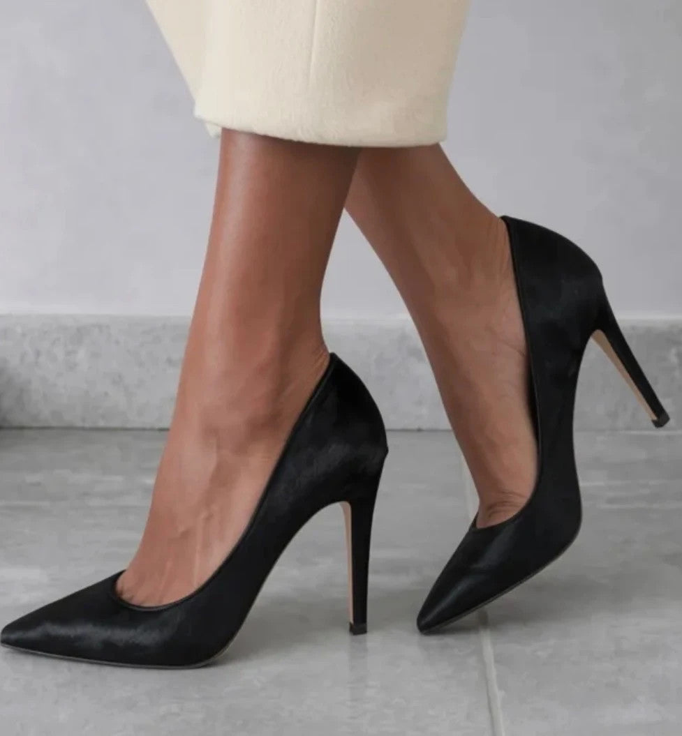 Escarpins noirs effet poulain Texto T39