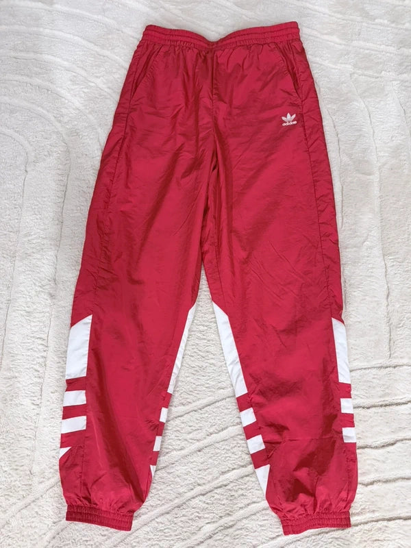 Pantalon Adidas vintage rouge style parachute / jogging Y2K – Taille S
