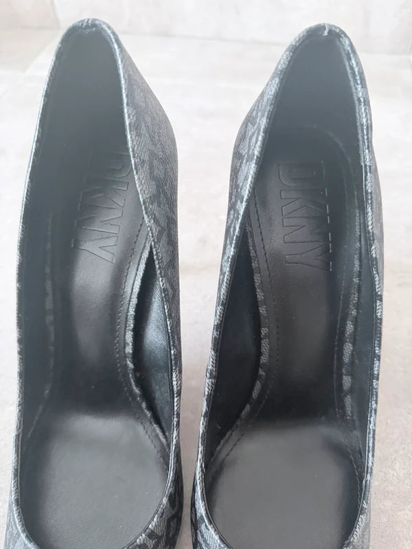Escarpins DKNY noirs talons aiguilles – neufs – élégants chic