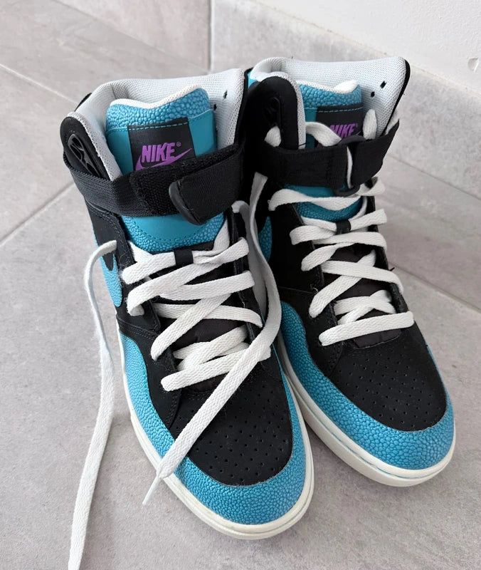 Nike Sky Force 88Mid bleu turquoise noir taille 42, 5