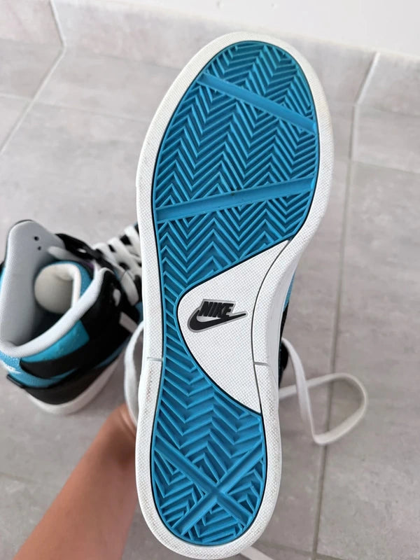 Nike Sky Force 88Mid bleu turquoise noir taille 42, 5