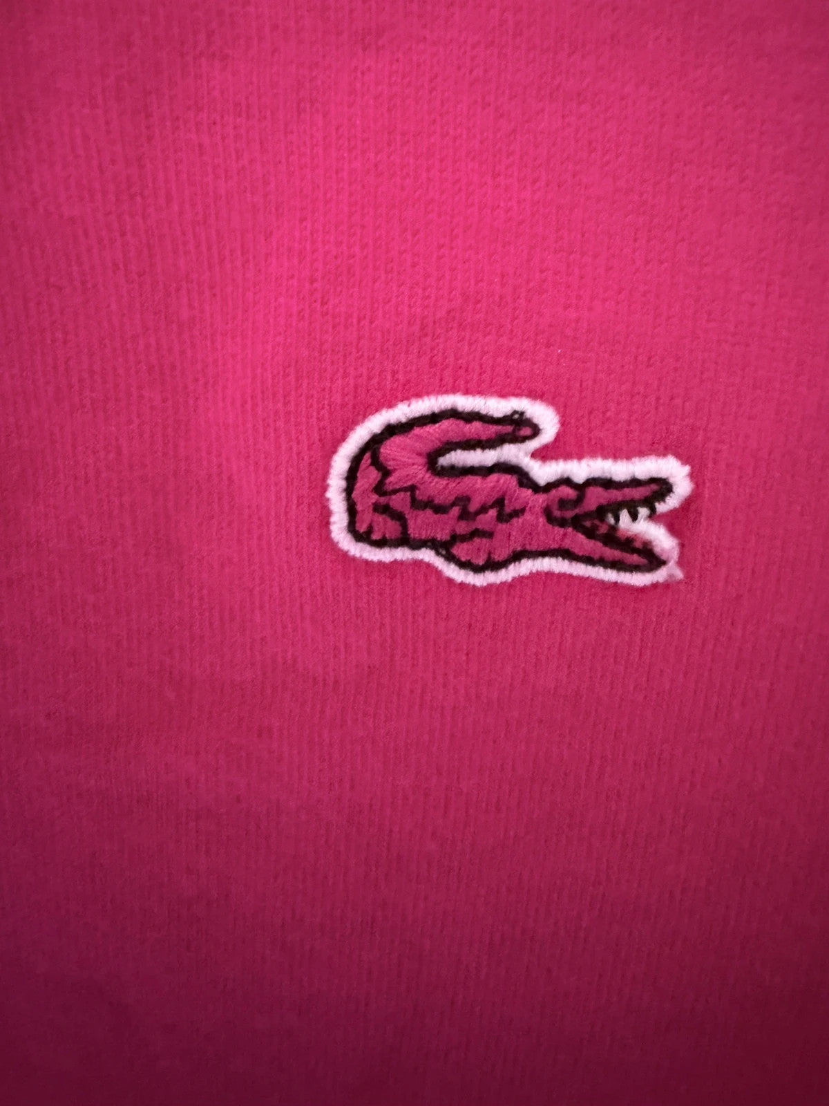 T-shirt Lacoste Femme Rose Fuchsia Col V – Taille 36 – 100% Coton