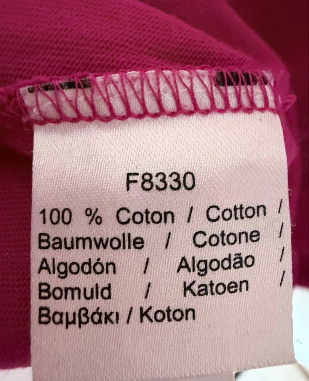 T-shirt Lacoste Femme Rose Fuchsia Col V – Taille 36 – 100% Coton