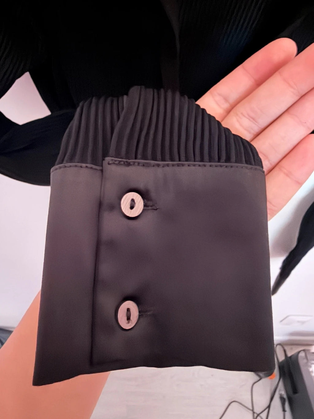 Haut cache-cœur Caroll noir – Taille S/M – Maille côtelée chic