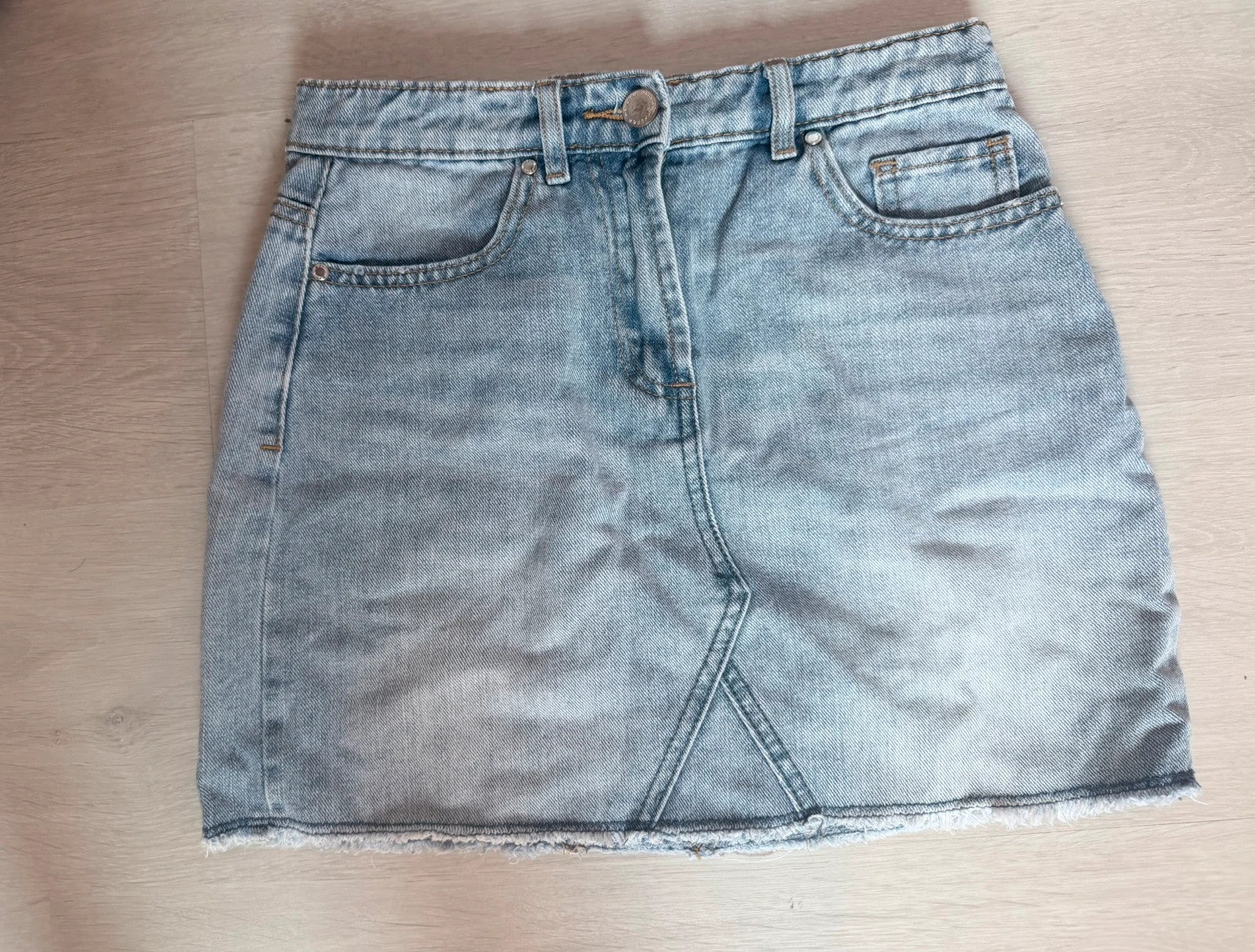 Jupe en jean Morgan T36 – Denim clair – Coupe droite tendance