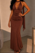 Robe longue marron chocolat dos nu avec voile et col drapé – Taille M