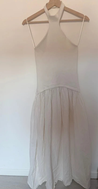 Robe longue Zara blanche col montant dos nu – Taille L – Élégante & estivale