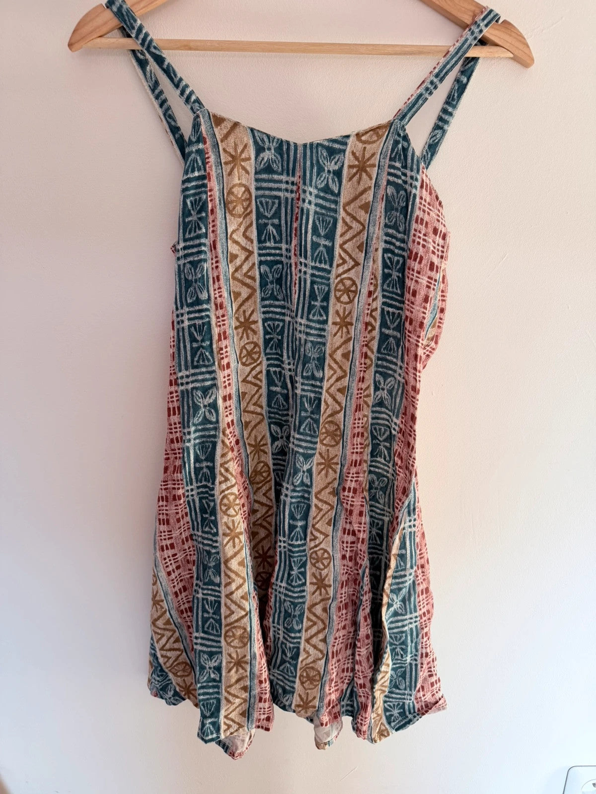 Combinaison short vintage bohème à motifs – Taille S / petit M