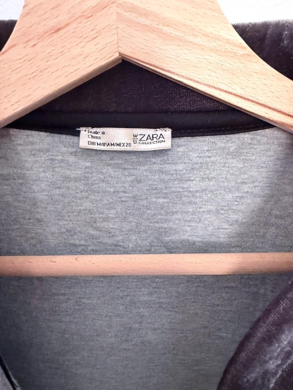 Veste bomber Zara en velours gris anthracite – Taille M – Très bon état