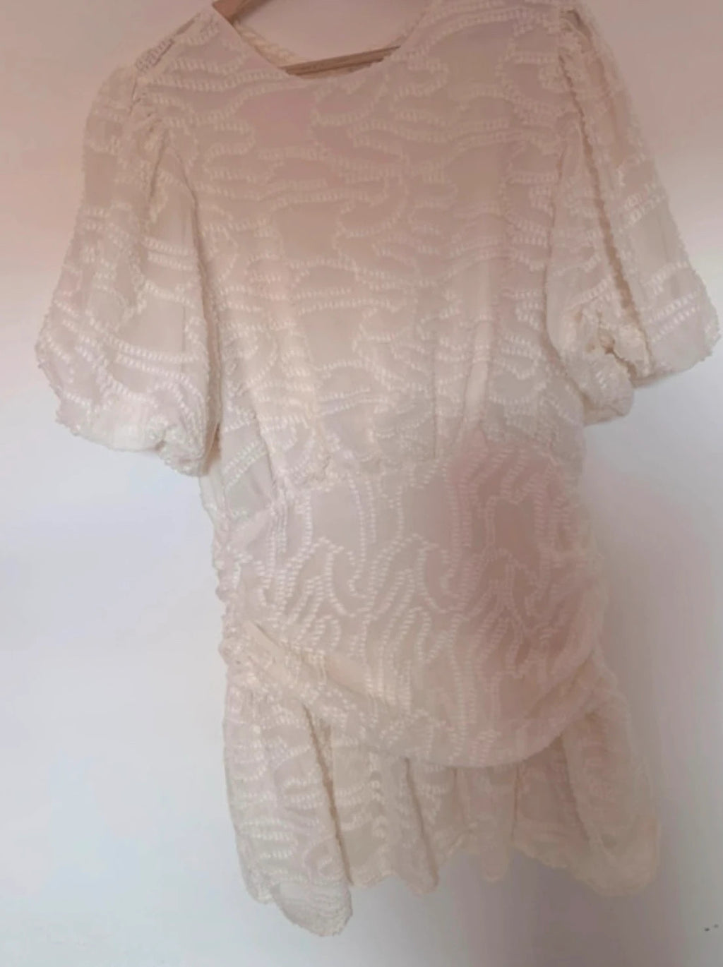 Robe blanche texturée Jollya – Taille L/XL