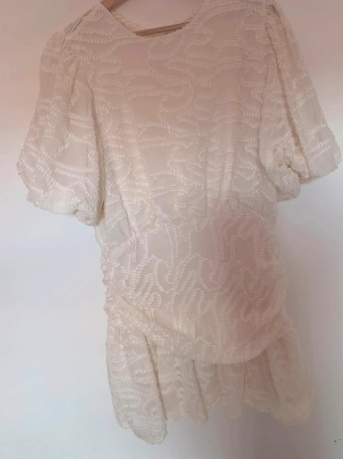 Robe blanche texturée Jollya – Taille L/XL