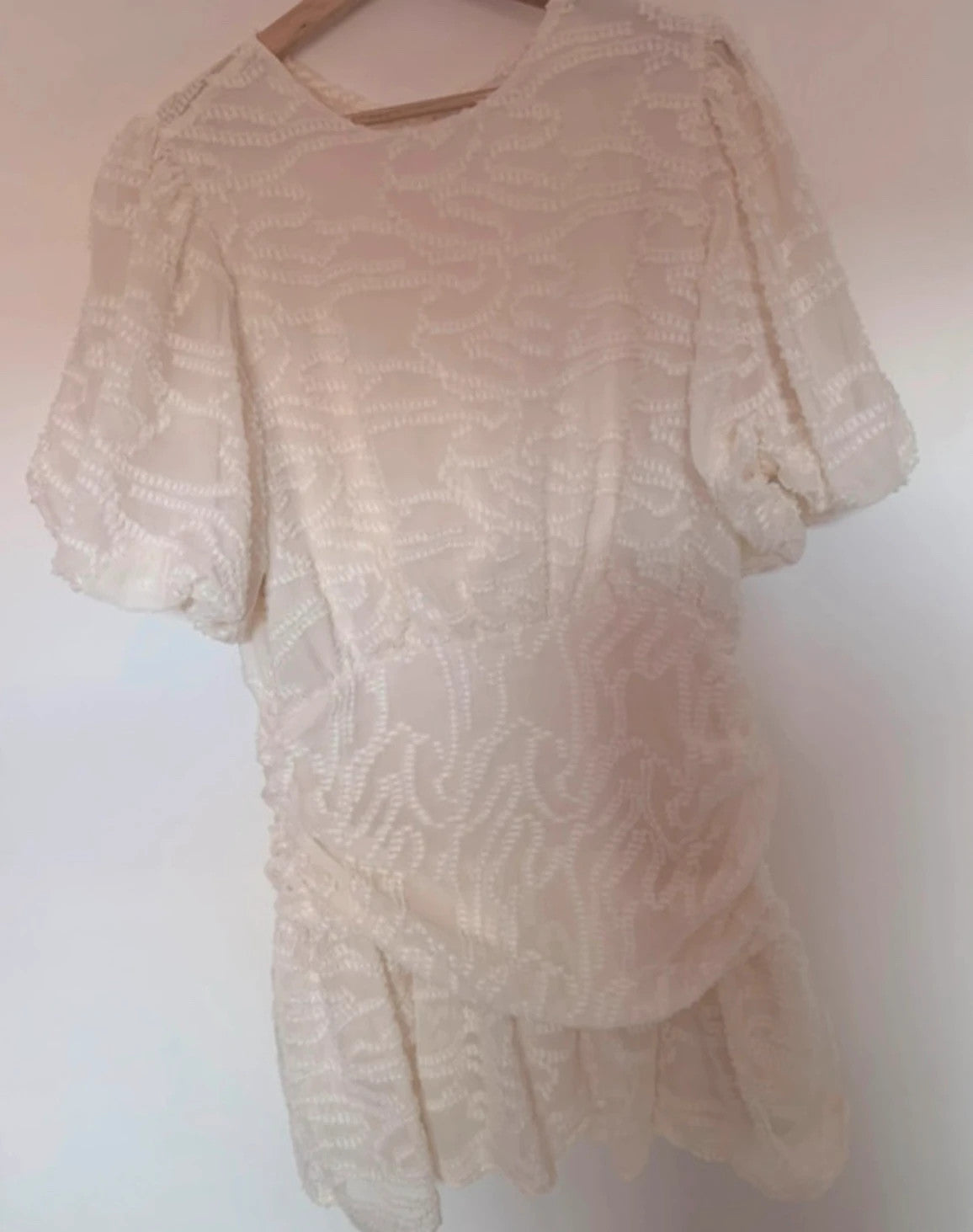 Robe blanche texturée Jollya – Taille L/XL