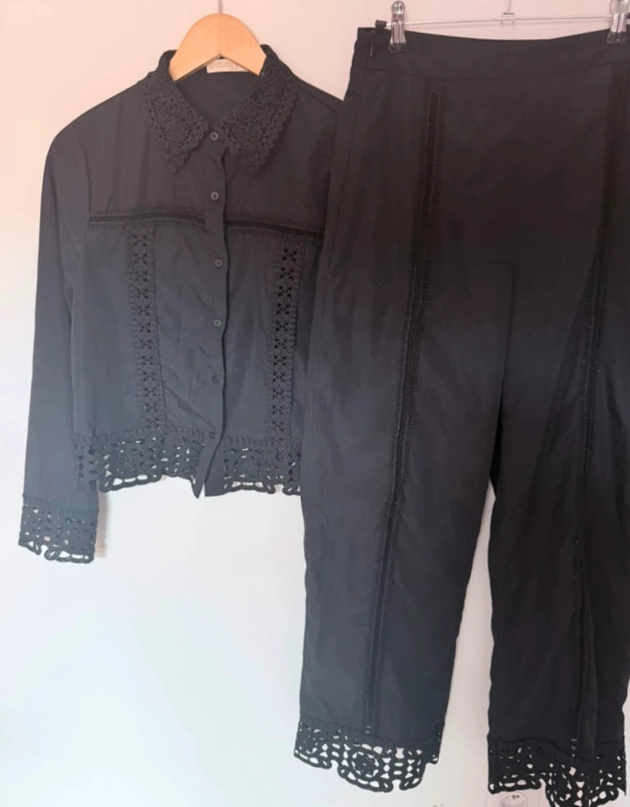 Ensemble noir Exquiss’s Paris dentelle – Chemise T.S & Pantalon T.M