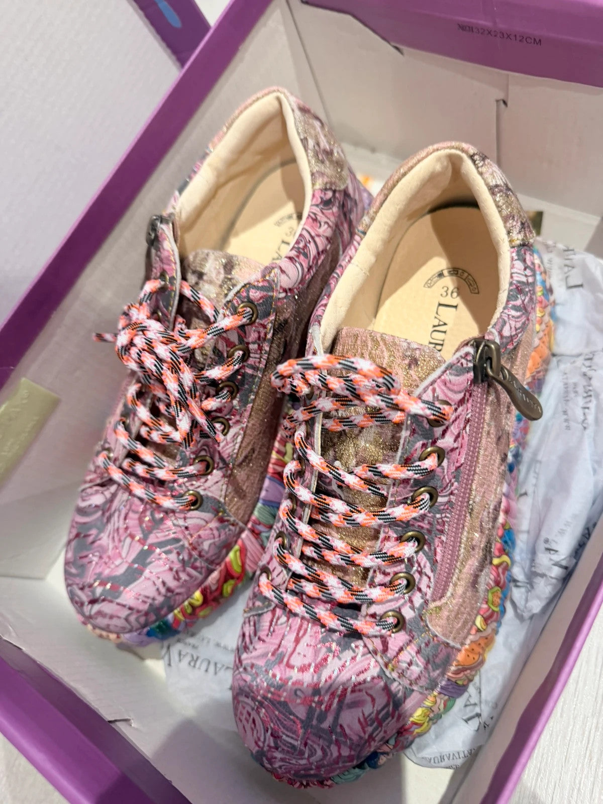 Baskets Laura Vita multicolores à plateforme – Neuves – Taille 36