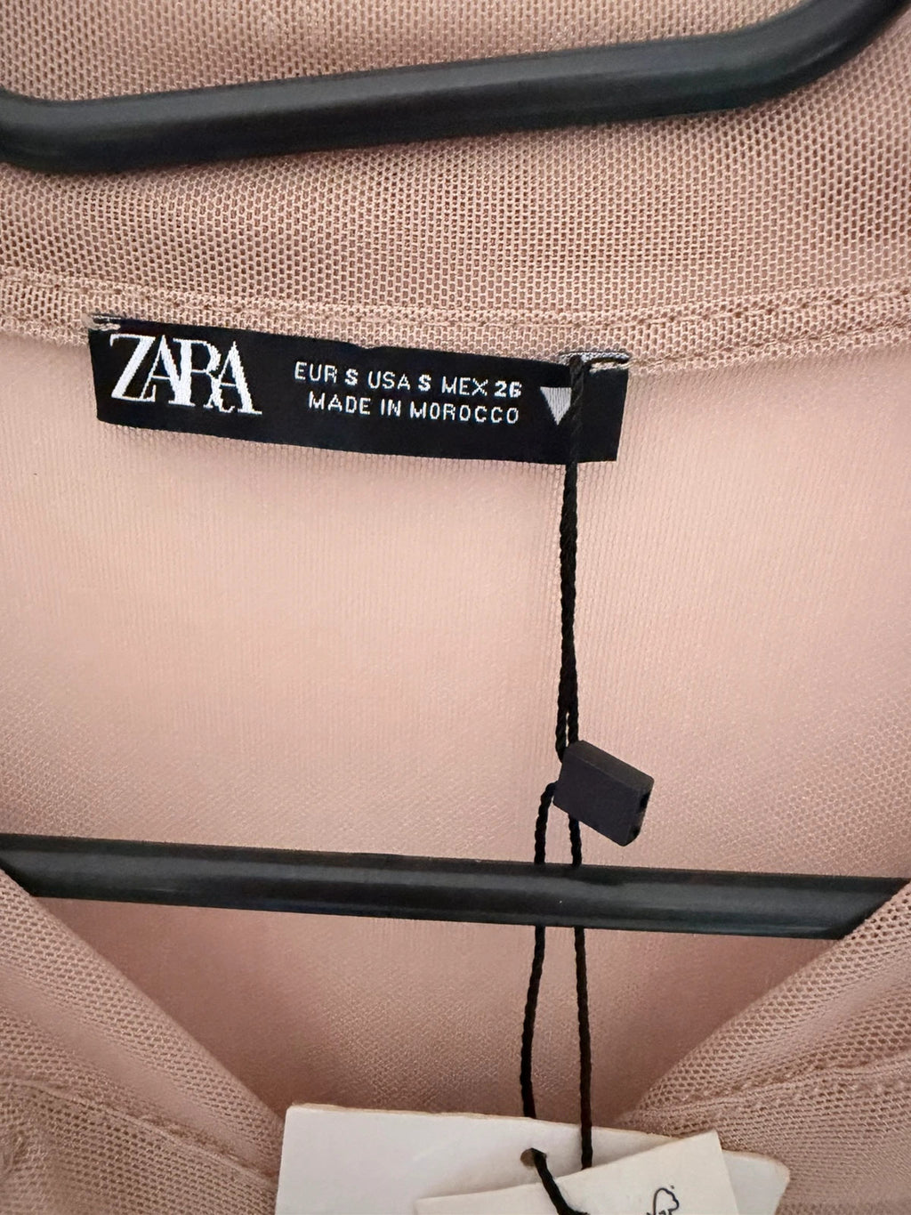 Chemise transparente Zara beige à strass – Neuve avec étiquette – Taille S