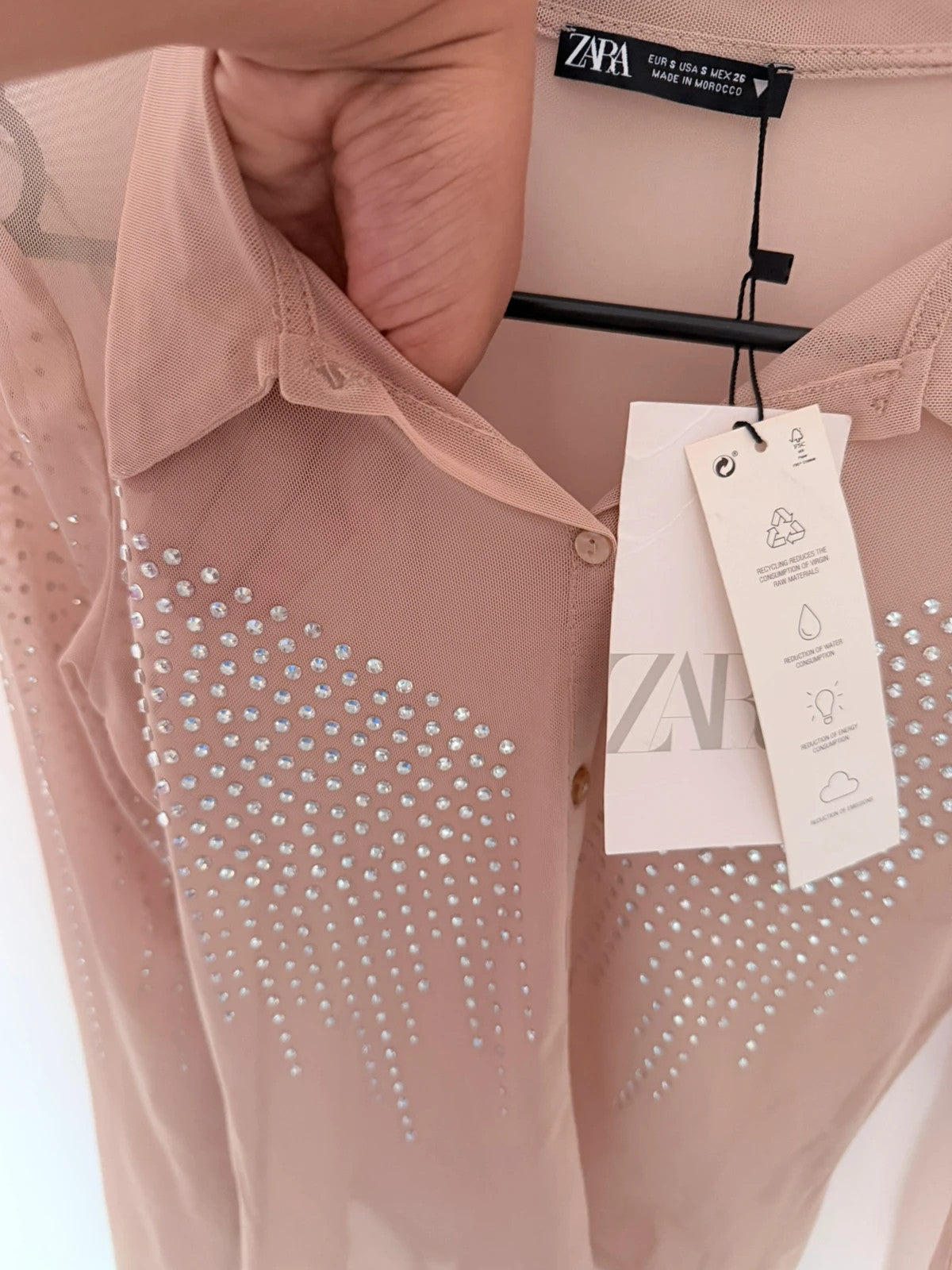 Chemise transparente Zara beige à strass – Neuve avec étiquette – Taille S