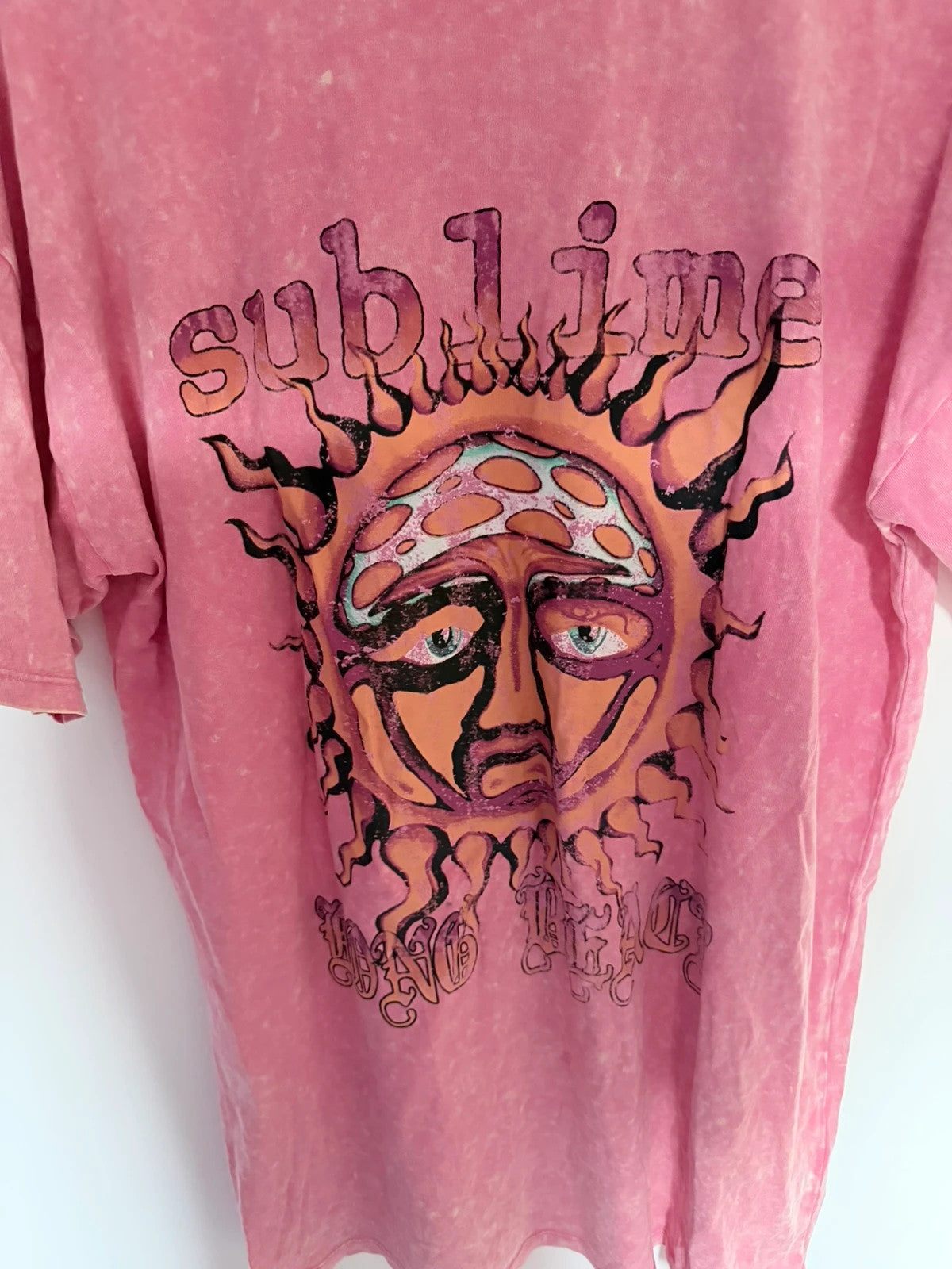 T-shirt oversize rose délavé Sublime graphique – Taille XS (coupe ample)