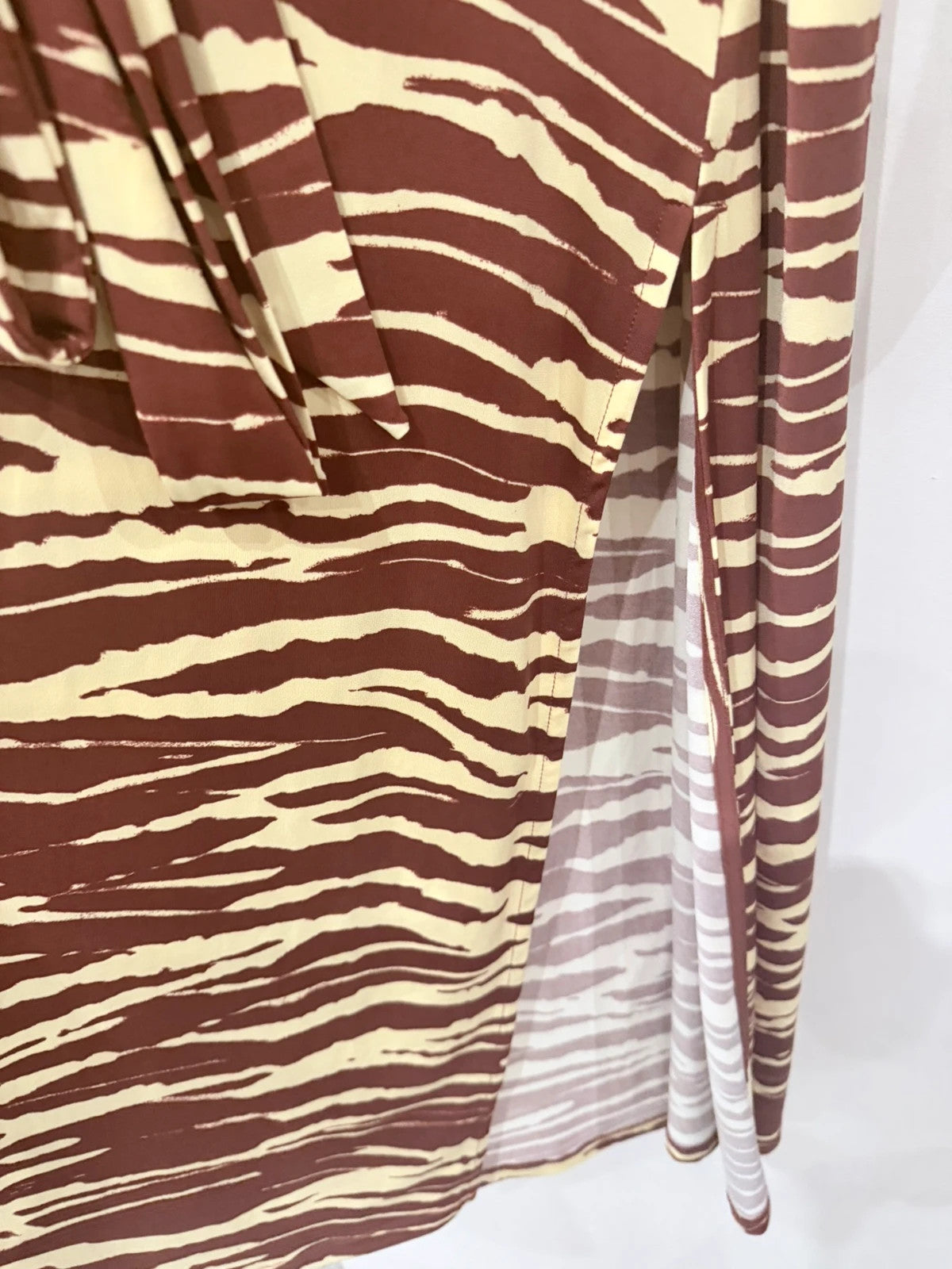 Robe longue H&M imprimé zèbre marron & beige – Taille L