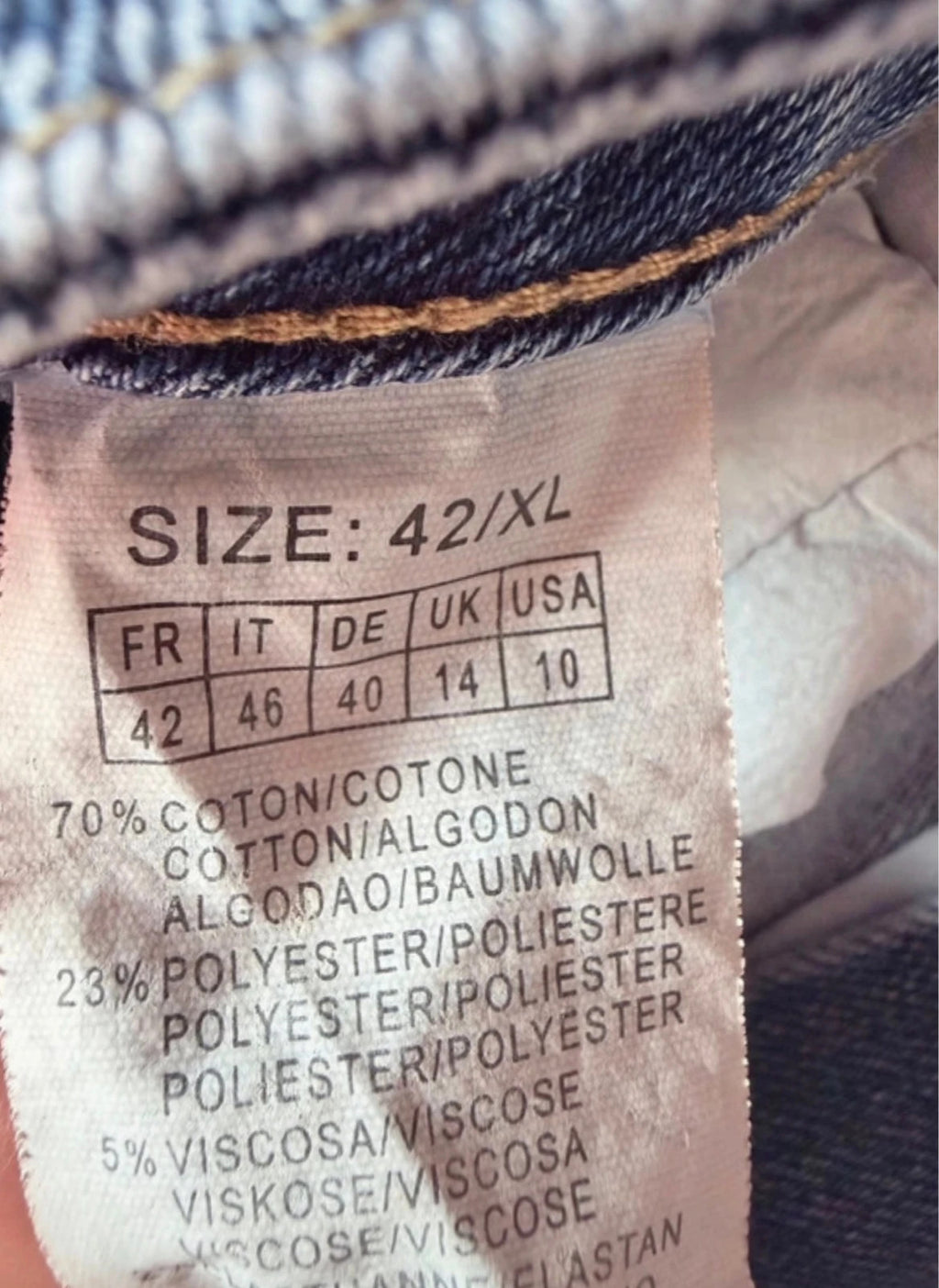 Jean droit femme bleu brodé cœurs & strass – Taille 42 (XL)