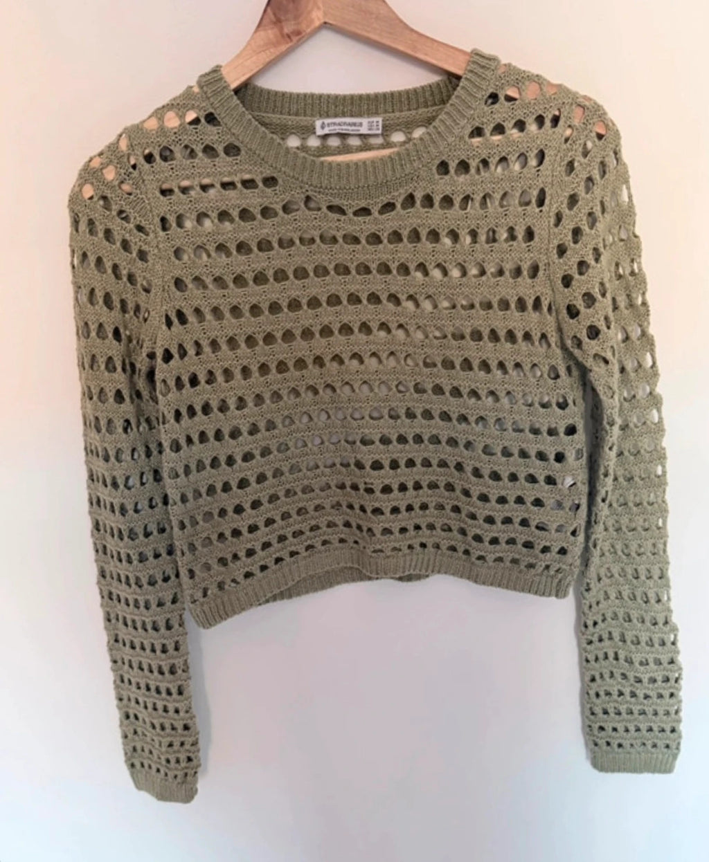 Pull crochet ajouré Stradivarius kaki – Taille M – Style bohème