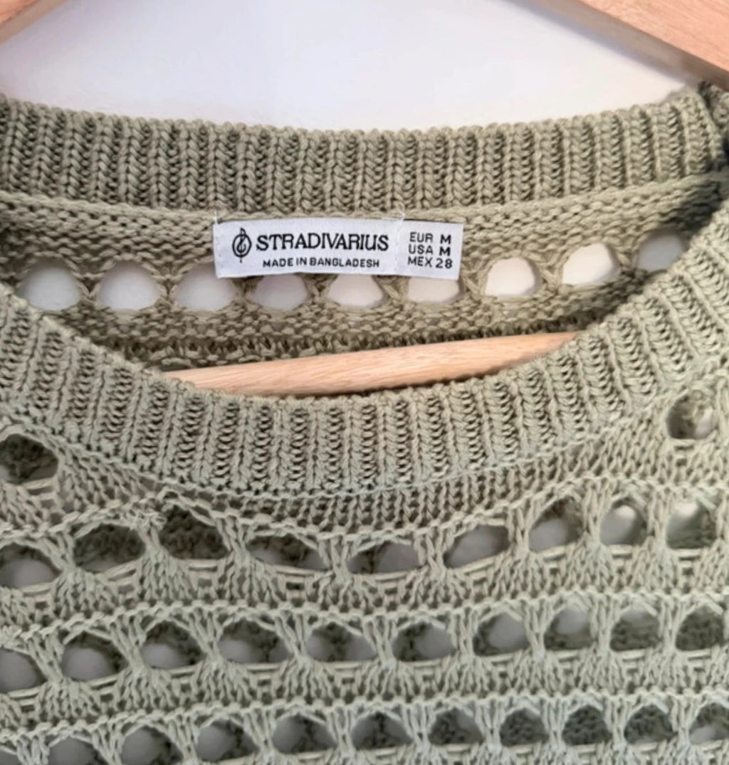 Pull crochet ajouré Stradivarius kaki – Taille M – Style bohème