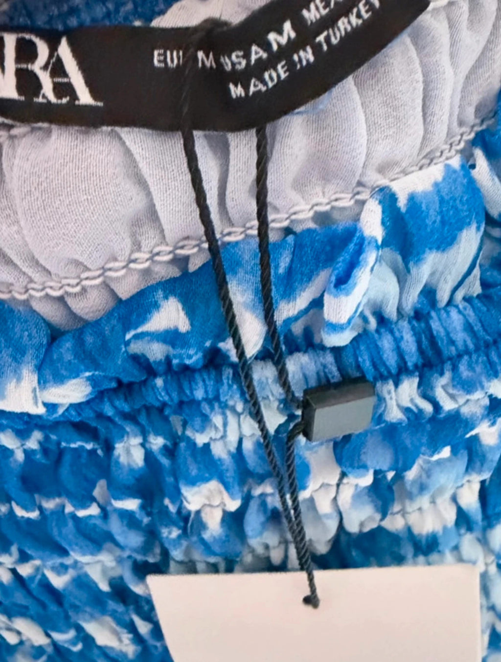 Haut Zara bleu – Neuf avec étiquette – Taille M