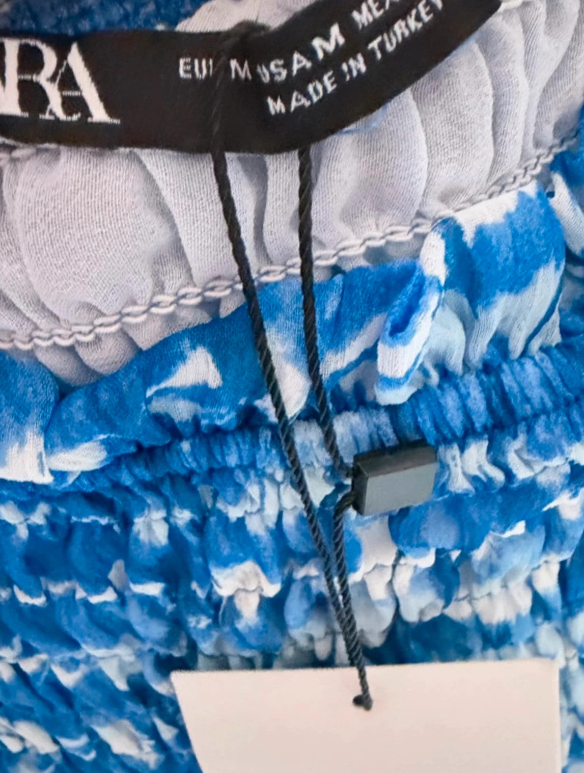 Haut Zara bleu – Neuf avec étiquette – Taille M